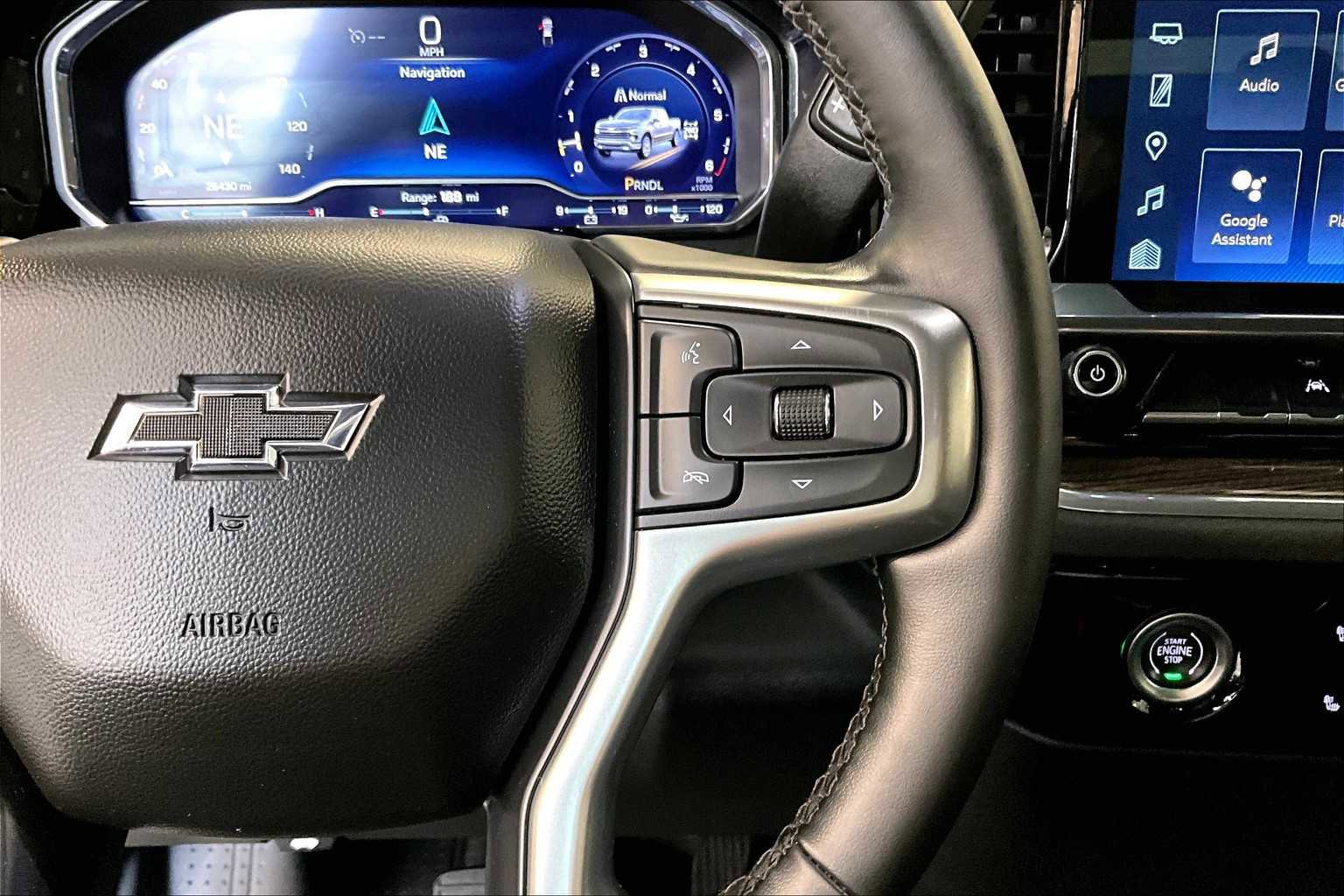 Used 2024 Chevrolet Silverado 1500 RST w/ Z71 Off-Road Package image 24