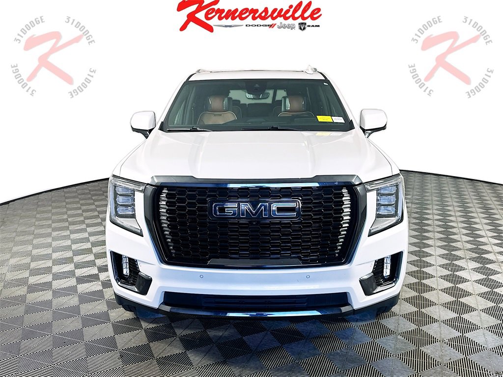 Used 2023 GMC Yukon Denali Ultimate image 2