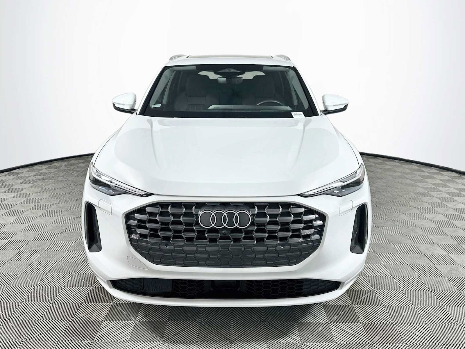 Certified 2025 Audi Q5 Prestige AWD/4WD video 2