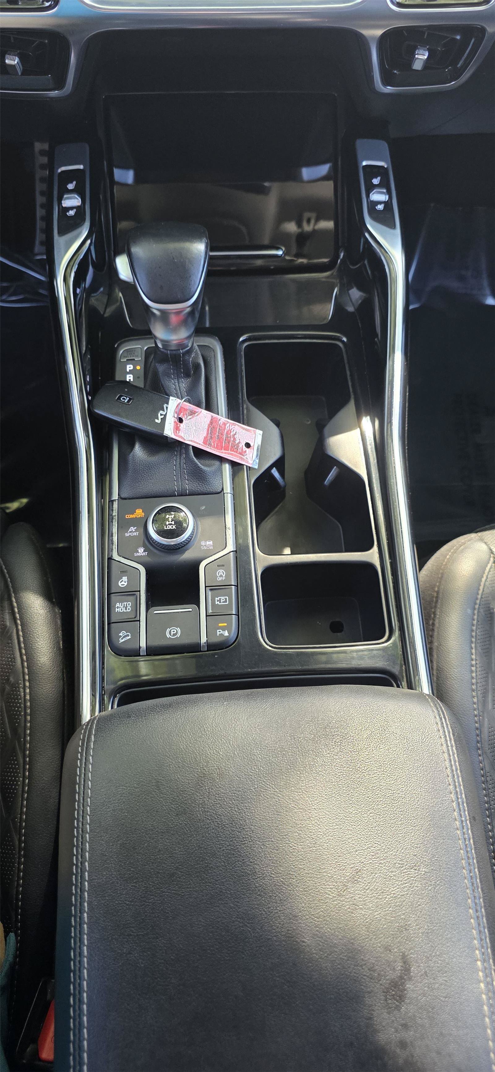 Used 2022 Kia Sorento SX Prestige AWD/4WD image 20