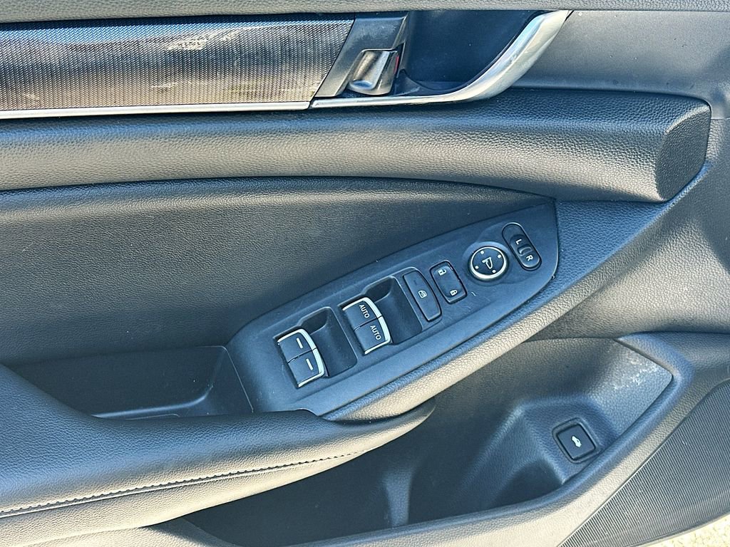 Used 2022 Honda Accord Sport image 21