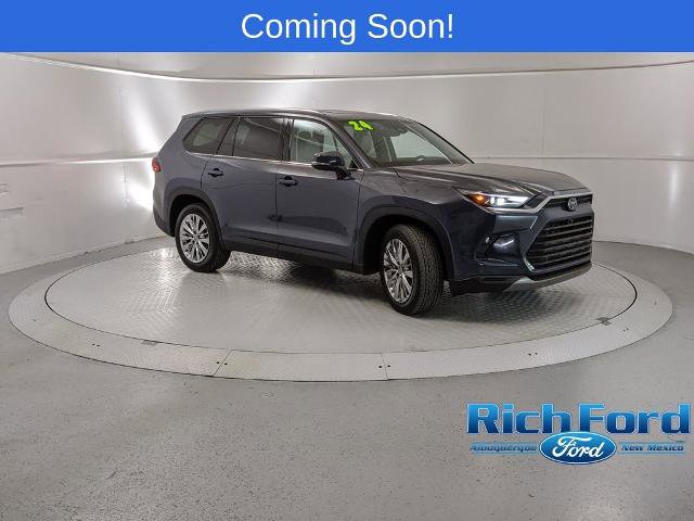 Used 2024 Toyota Grand Highlander Platinum image 1