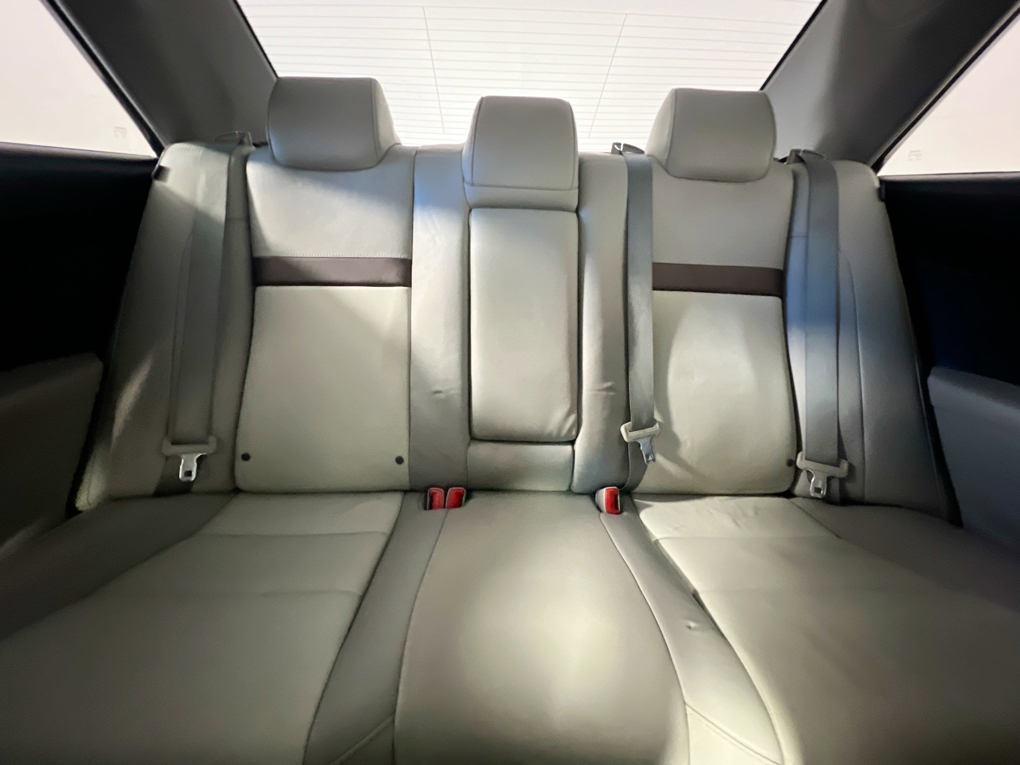 Used 2014 Toyota Camry XLE w/ Leather Package image 33