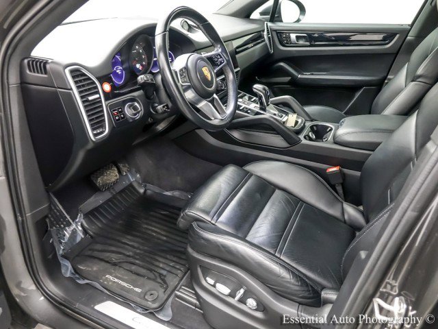 Used 2021 Porsche Cayenne Coupe image 13