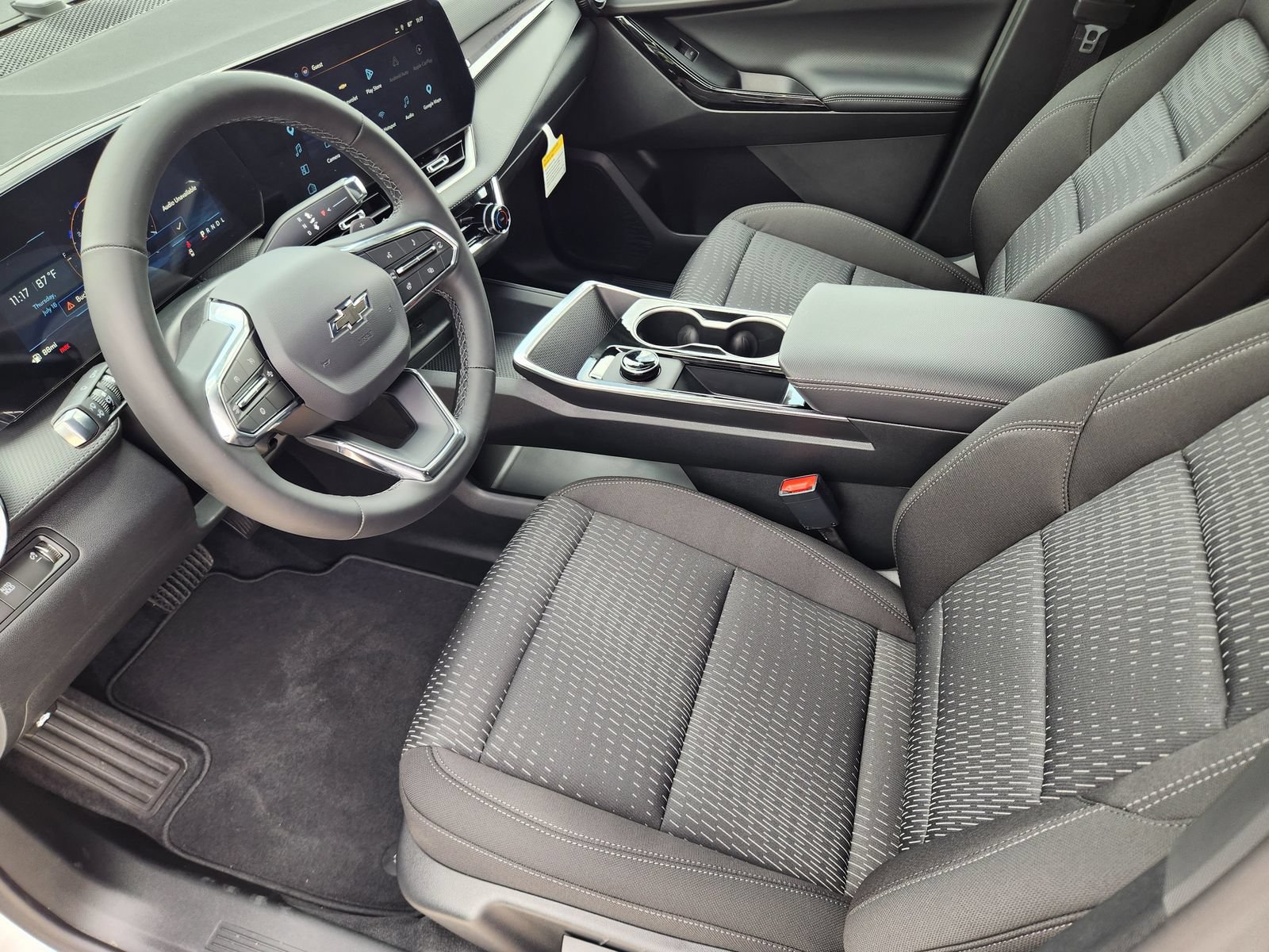 New 2027 Chevrolet Equinox LT w/ Midnight Edition FWD image 12
