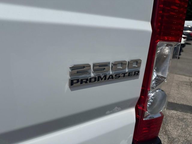 Used 2024 RAM ProMaster 2500 w/ Convenience Group image 5