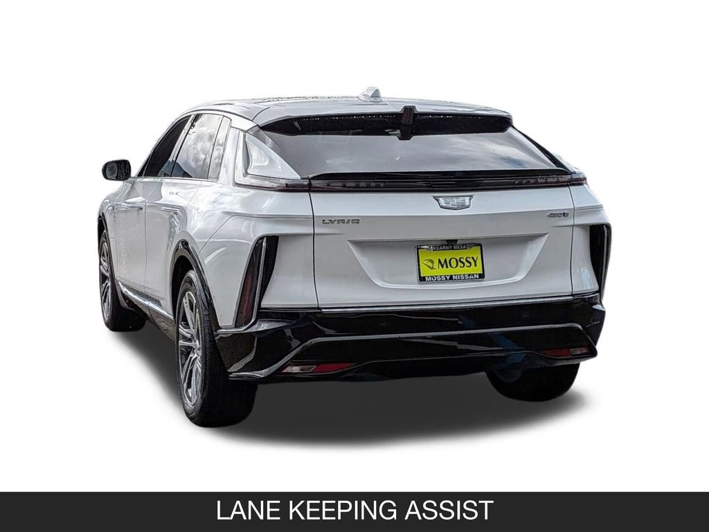 Used 2024 Cadillac Lyriq Luxury RWD image 9