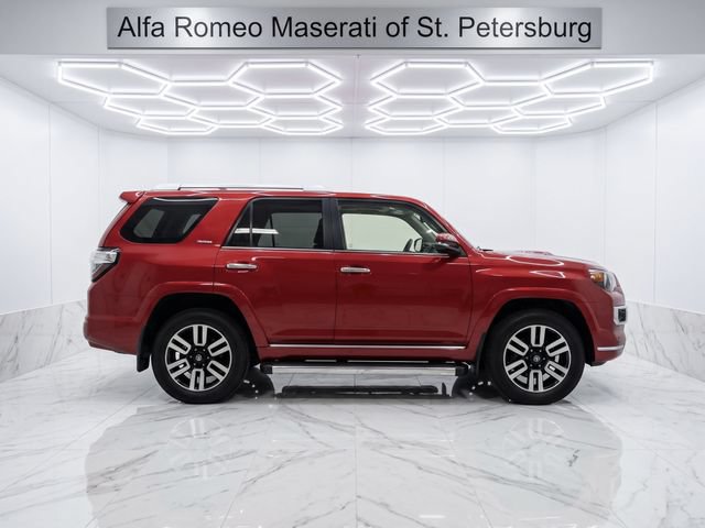 Used 2022 Toyota 4Runner Limited AWD/4WD image 2