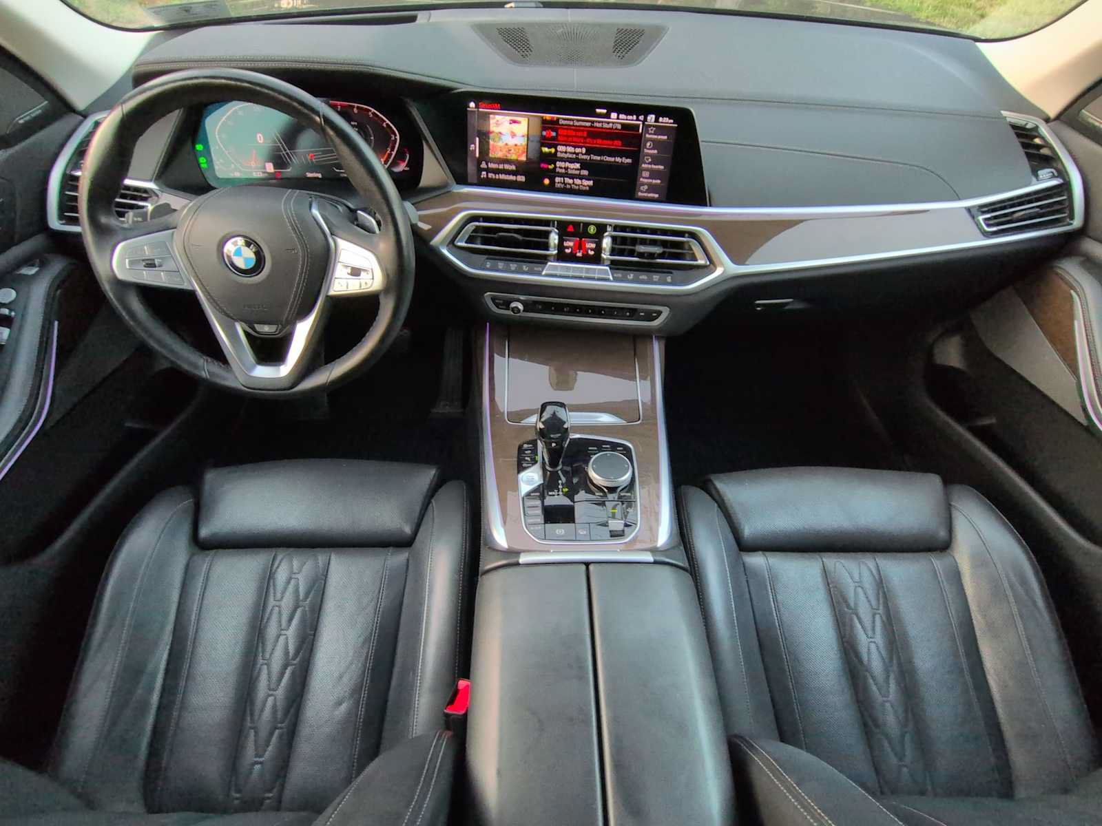 Used 2020 BMW X7 xDrive40i w/ Premium Package AWD/4WD image 16