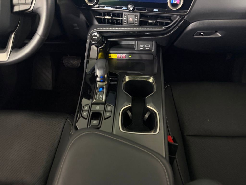 Used 2023 Lexus NX 350 AWD image 13