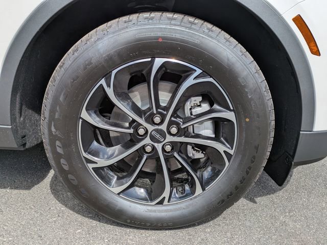 New 2026 Lincoln Nautilus Premier image 11