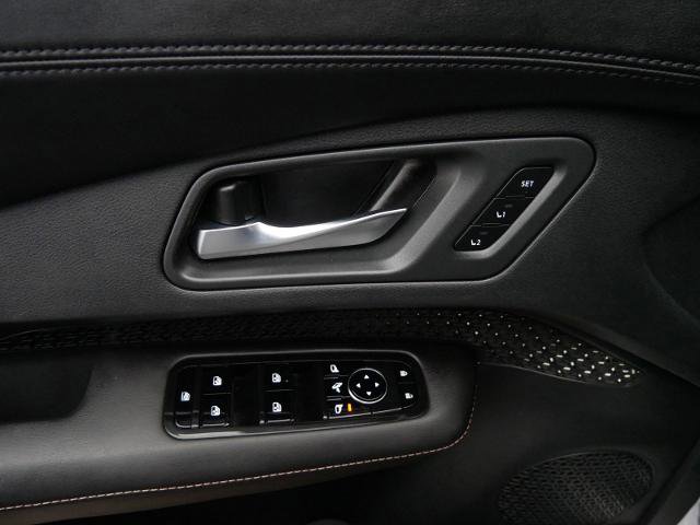 Certified 2023 Nissan Ariya AWD image 14