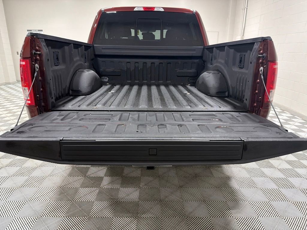 Used 2016 Ford F150 XLT w/ Equipment Group 302A Luxury image 15