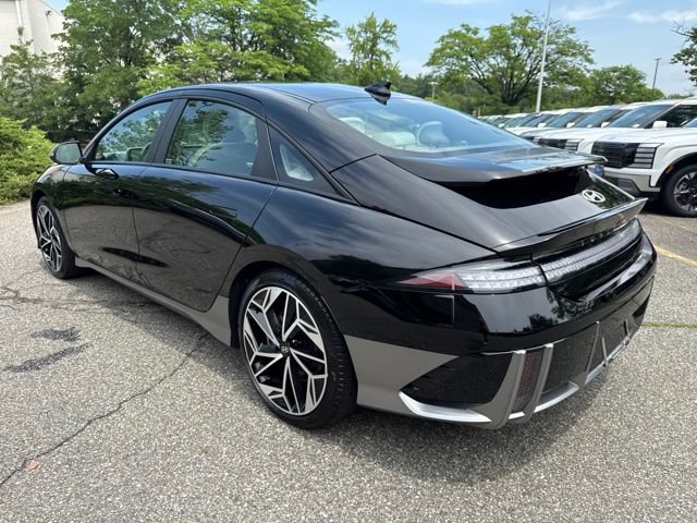 Used 2023 Hyundai Ioniq 6 SEL w/ Cargo Package AWD/4WD image 16