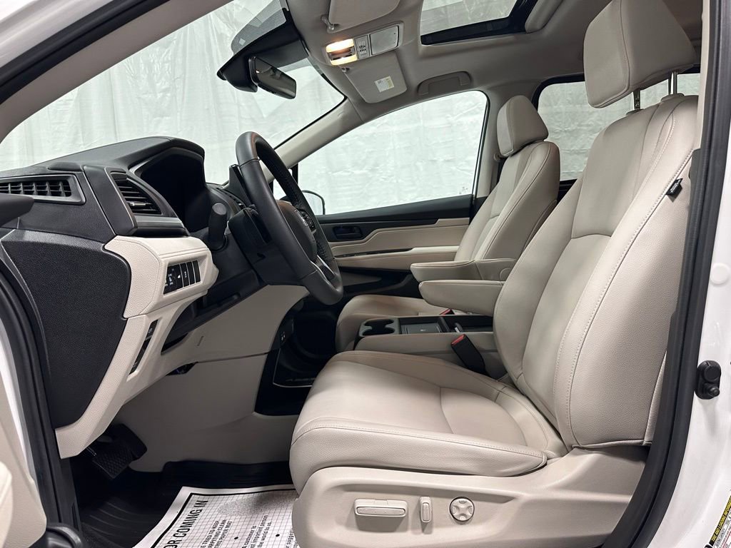 Used 2025 Honda Odyssey EX-L image 14
