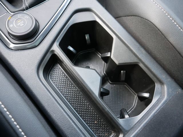 Certified 2024 Volkswagen Tiguan SE R-Line image 36