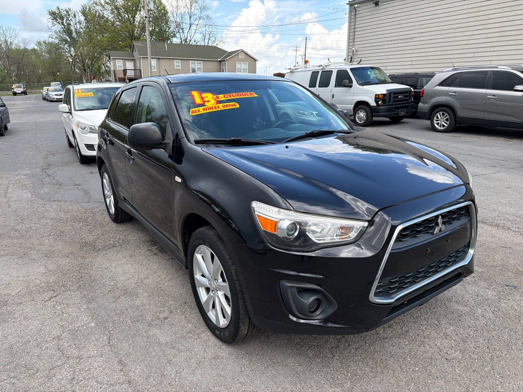 Used 2013 Mitsubishi Outlander Sport ES AWD/4WD image 4