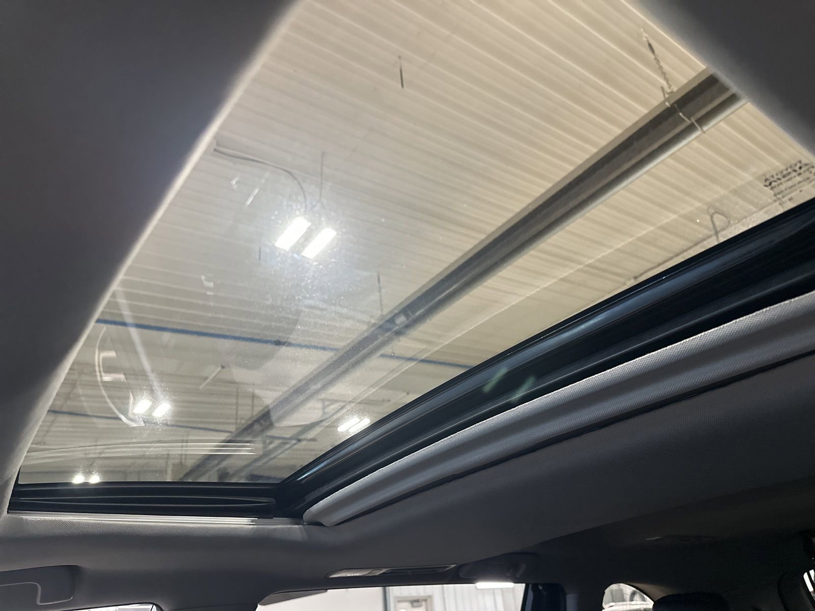 Used 2019 Toyota Highlander Limited w/ Protection Package #3 AWD/4WD image 78