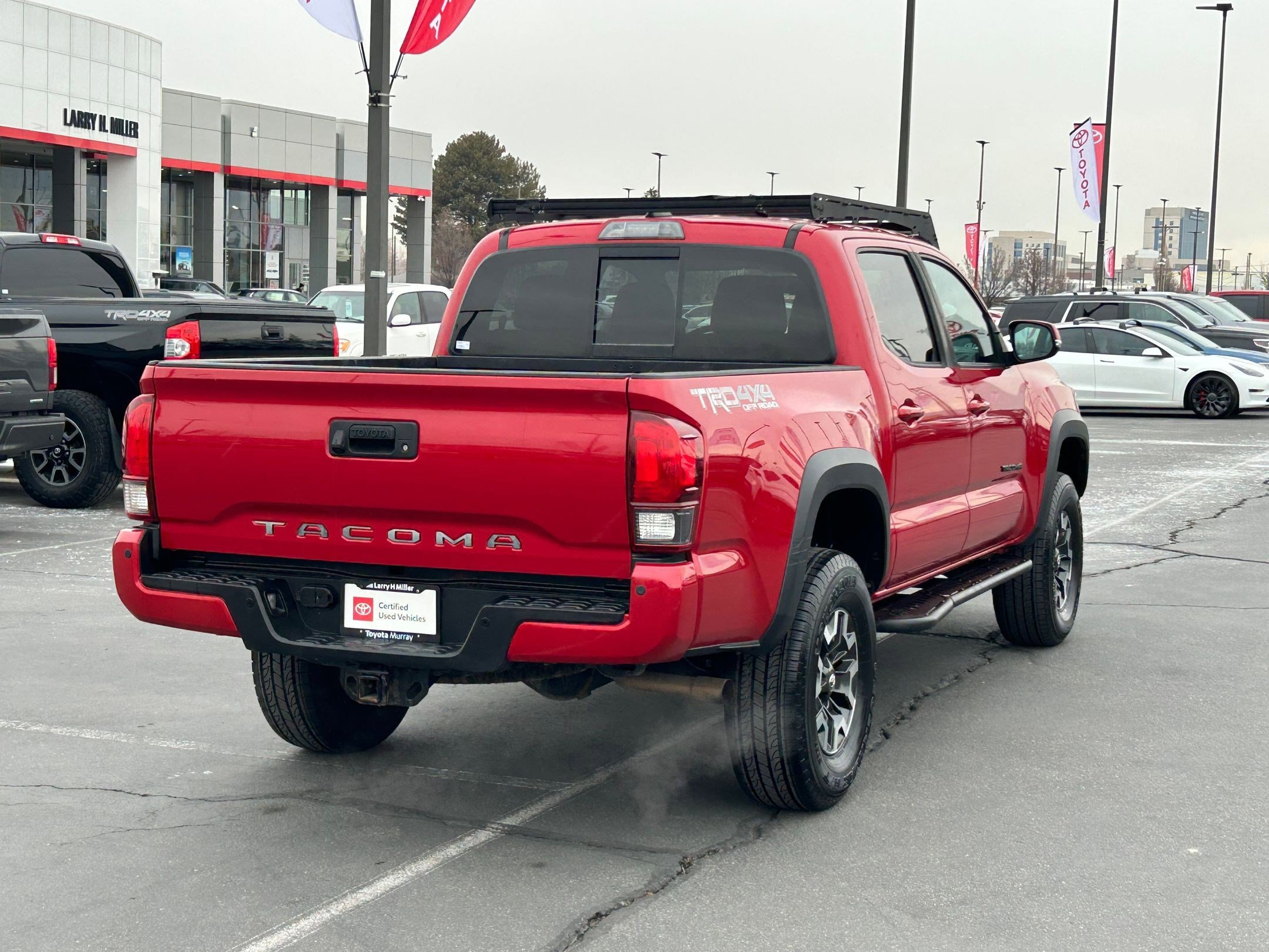 Certified 2019 Toyota Tacoma TRD Off-Road w/ Technology Package image 5