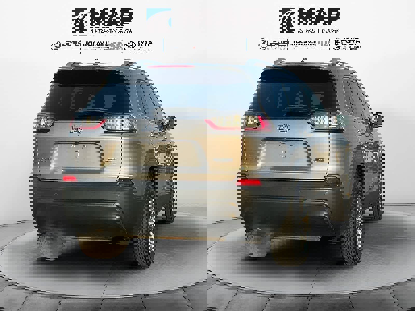 Used 2020 Jeep Cherokee Latitude Plus w/ Cold Weather Group image 5