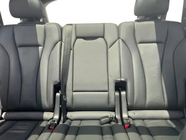 Used 2023 Audi Q7 3.0T Premium Plus AWD/4WD image 20