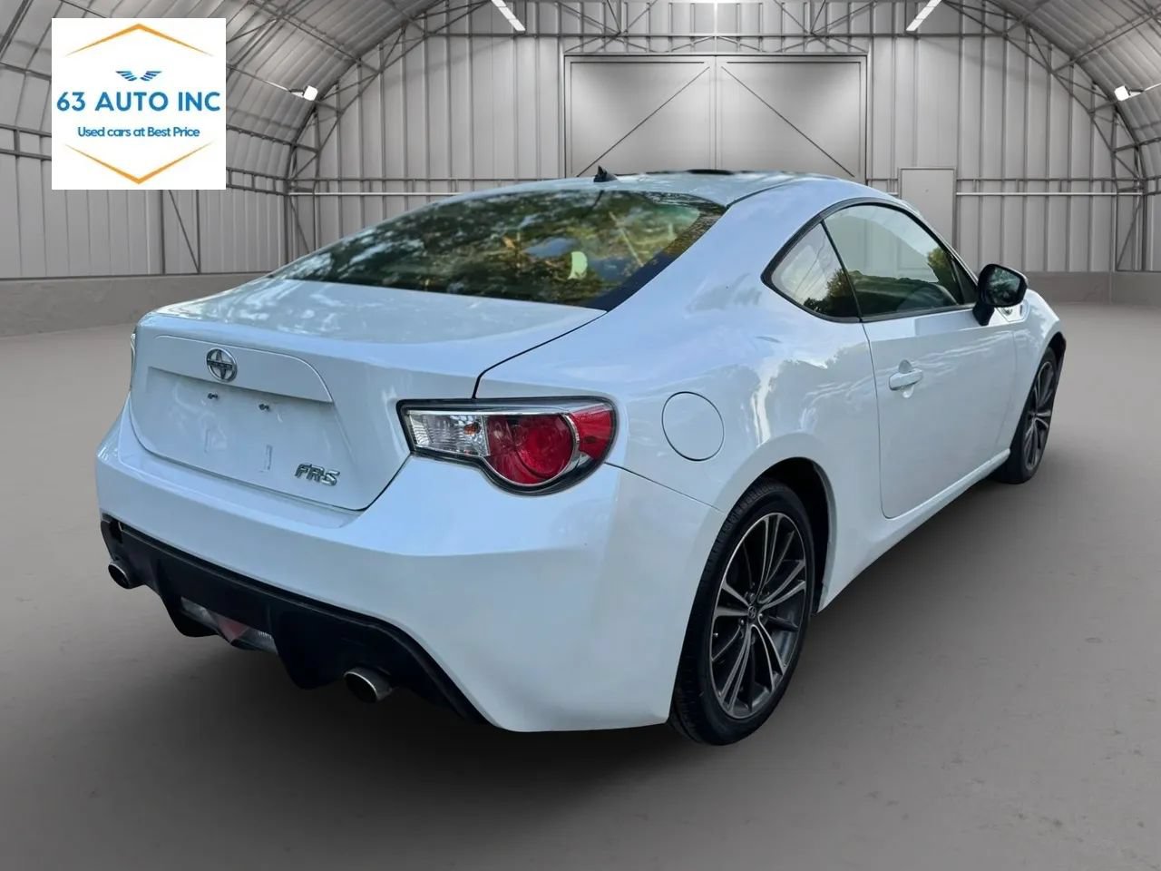 Used 2013 Scion FR-S RWD image 5