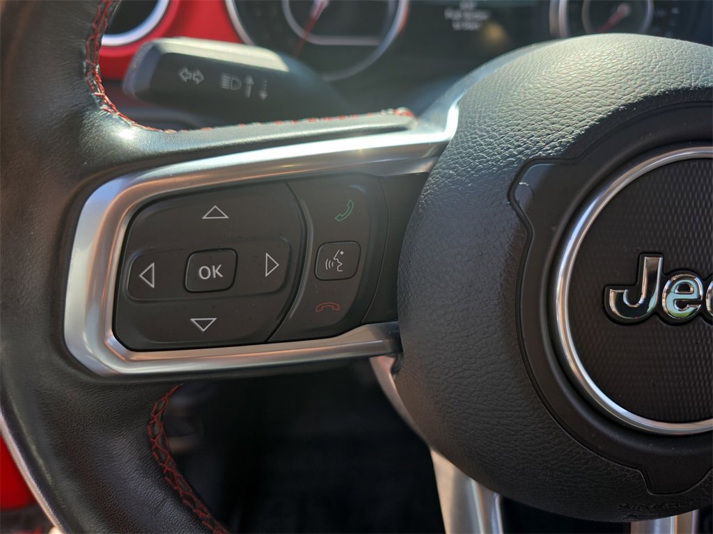 Used 2019 Jeep Wrangler Unlimited Rubicon w/ Cold Weather Group image 16