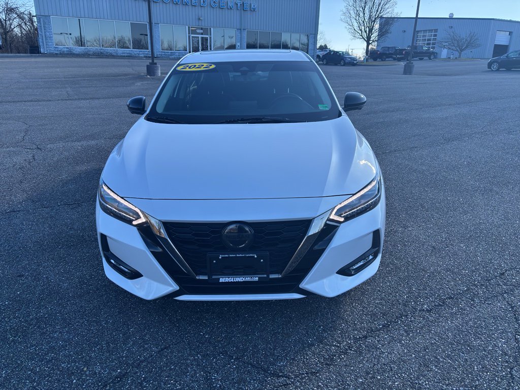 Used 2022 Nissan Sentra SR w/ Trunk Package image 2