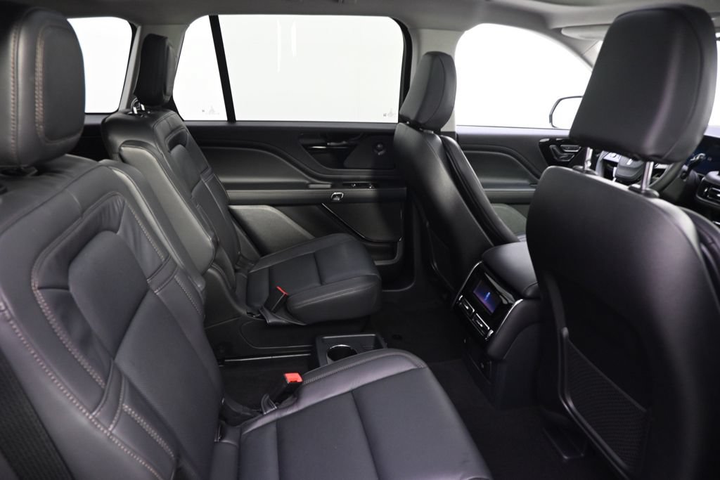 New 2026 Lincoln Aviator Reserve w/ Jet Appearance Package AWD/4WD image 18