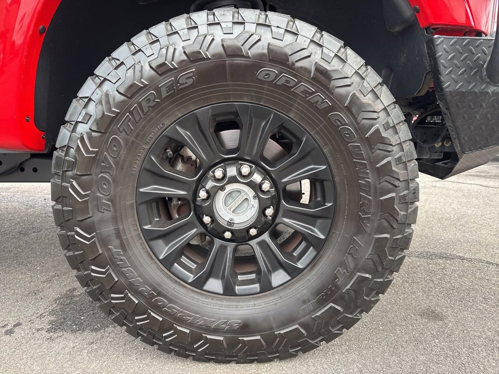 Used 2022 Ford F250 Lariat w/ Tremor Off-Road Package image 14