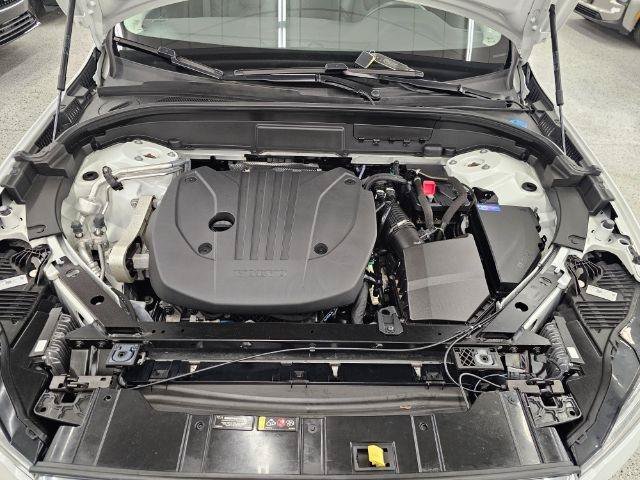 Used 2022 Volvo XC60 B5 Momentum w/ Climate Package AWD/4WD image 40