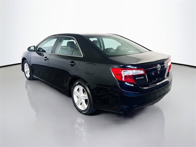 Used 2013 Toyota Camry SE image 5