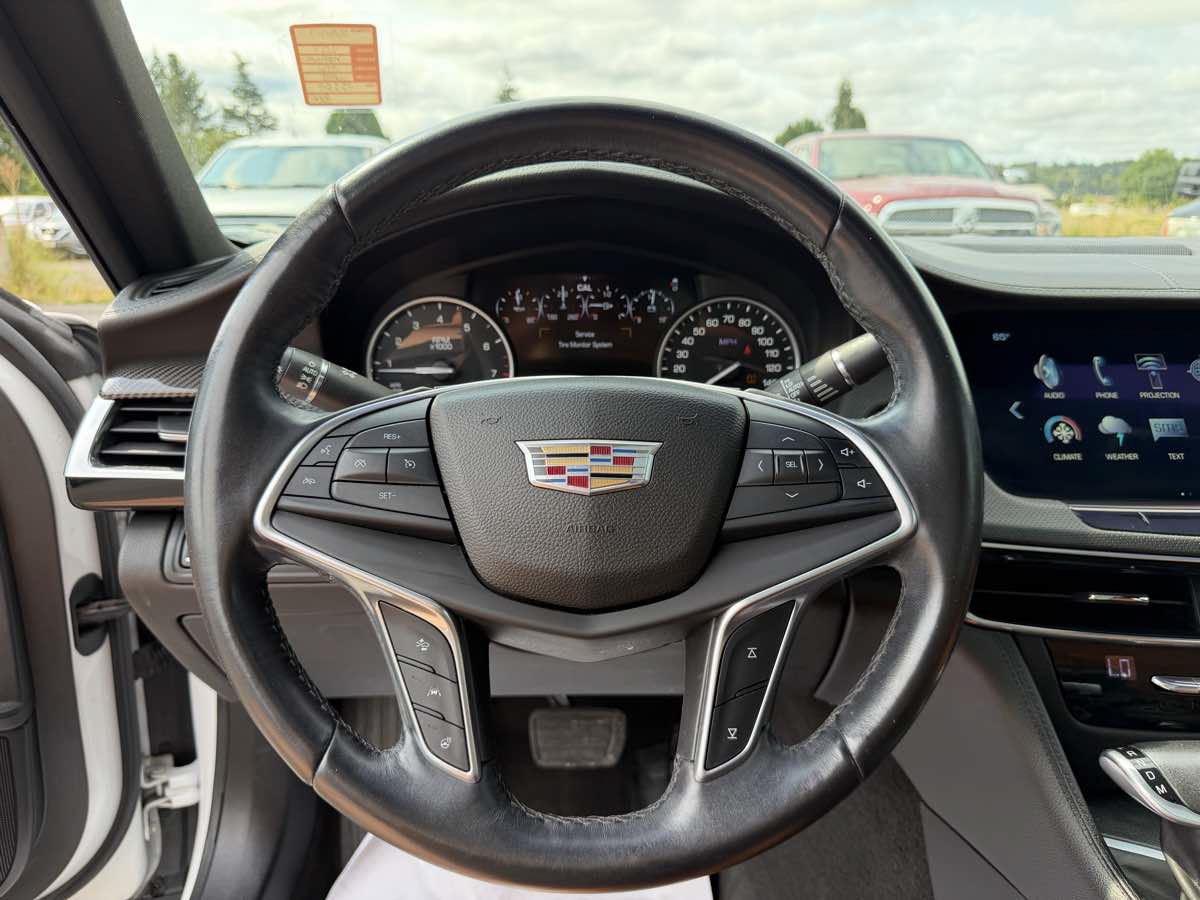 Used 2017 Cadillac CT6 Luxury AWD/4WD image 14