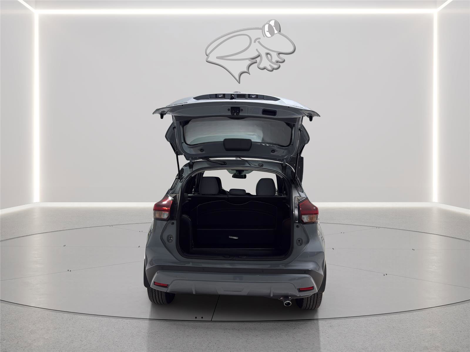 Used 2024 Nissan Kicks SR w/ SR Premium Package FWD image 9