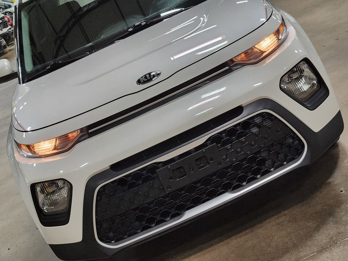 Used 2021 Kia Soul LX image 19