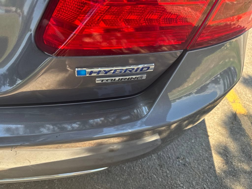 Used 2015 Honda Accord Touring image 10