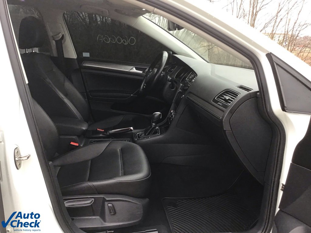 Used 2019 Volkswagen Golf Alltrack image 20