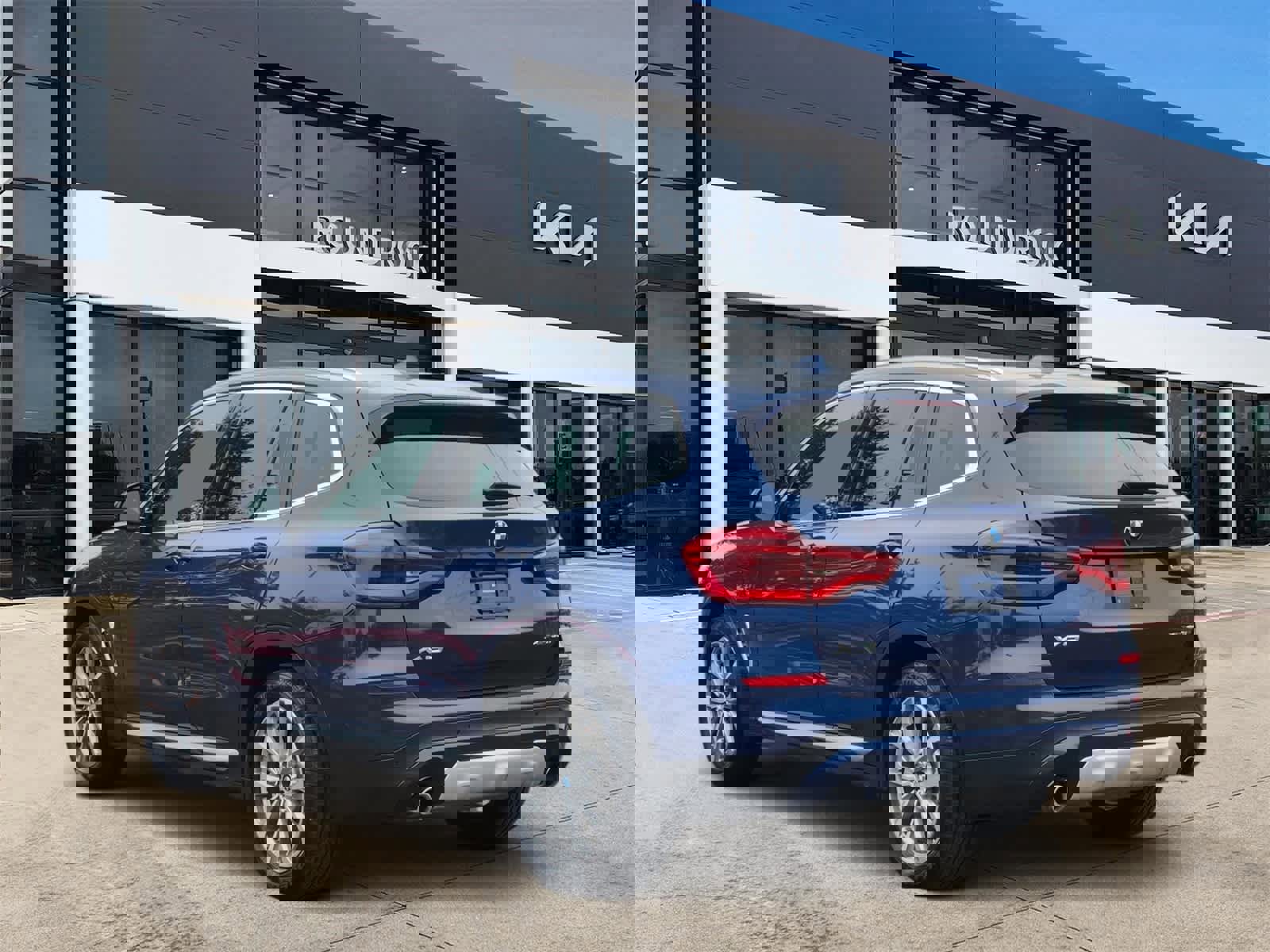 Used 2019 BMW X3 xDrive30i w/ Executive Package image 5