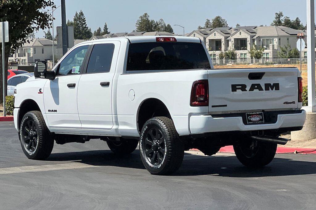 New 2026 RAM 2500 Big Horn AWD/4WD image 6