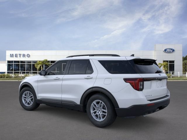 New 2026 Ford Explorer Active image 4