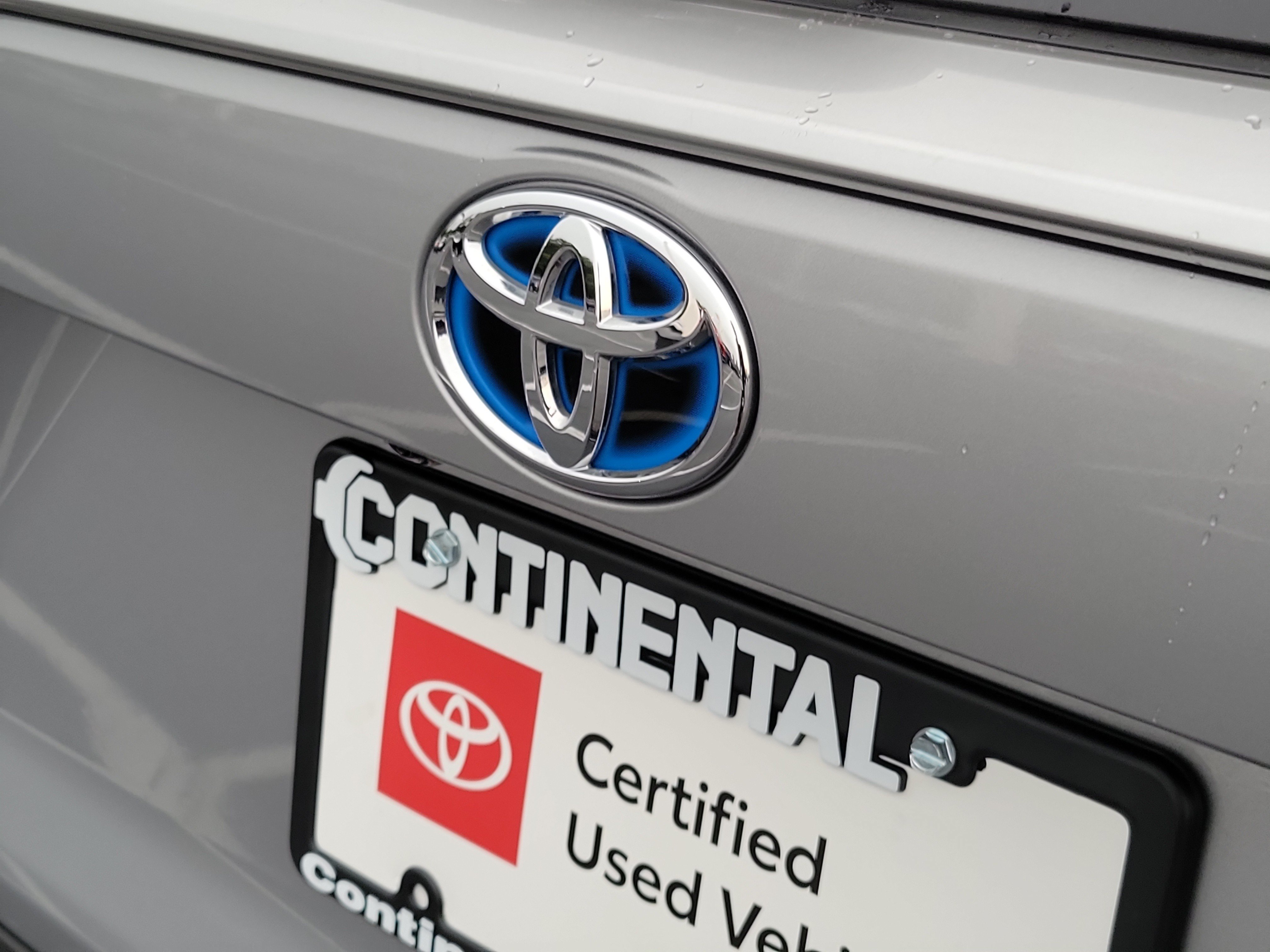 Certified 2024 Toyota RAV4 Limited w/ Advanced Technology Package AWD/4WD image 9