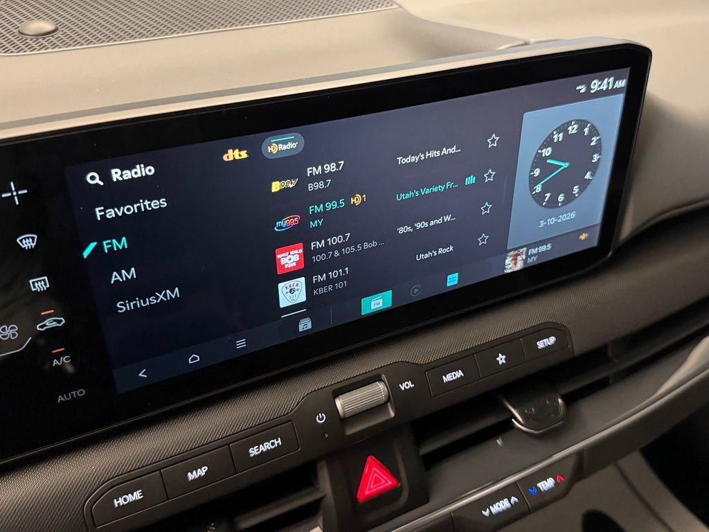 Used 2025 Kia K4 EX image 13