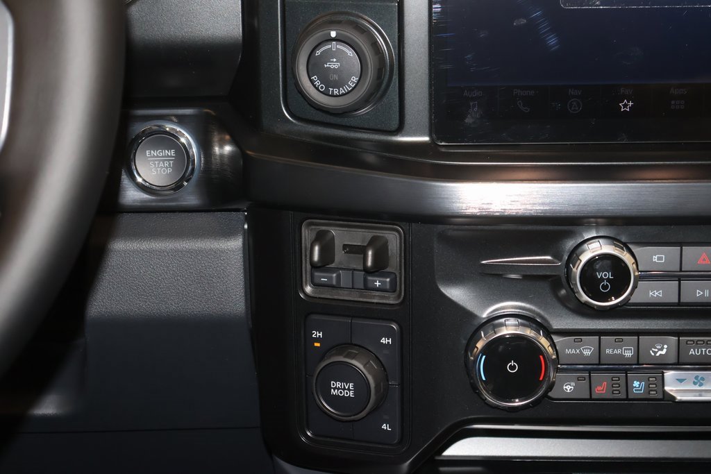 New 2025 Ford F350 Lariat w/ Lariat Ultimate Package image 22