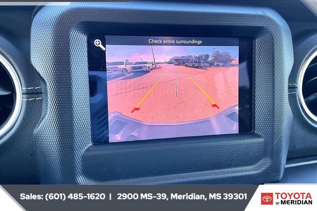 Used 2020 Jeep Gladiator Overland w/ Cold Weather Group image 15