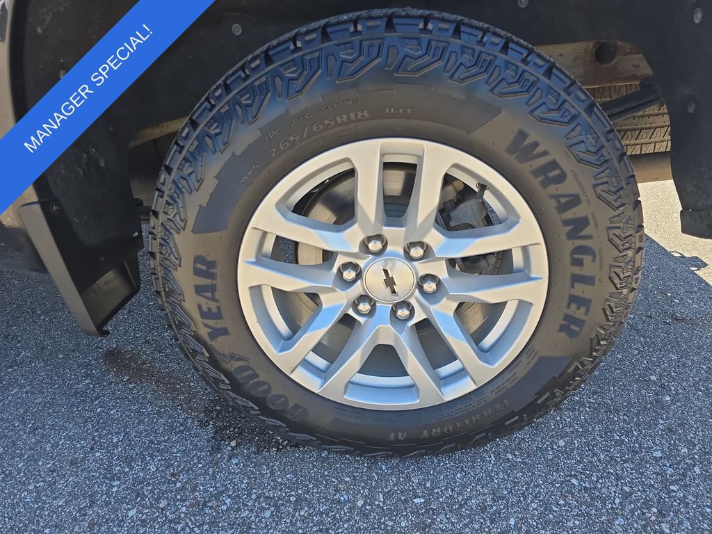 Used 2021 Chevrolet Silverado 1500 RST AWD/4WD image 32