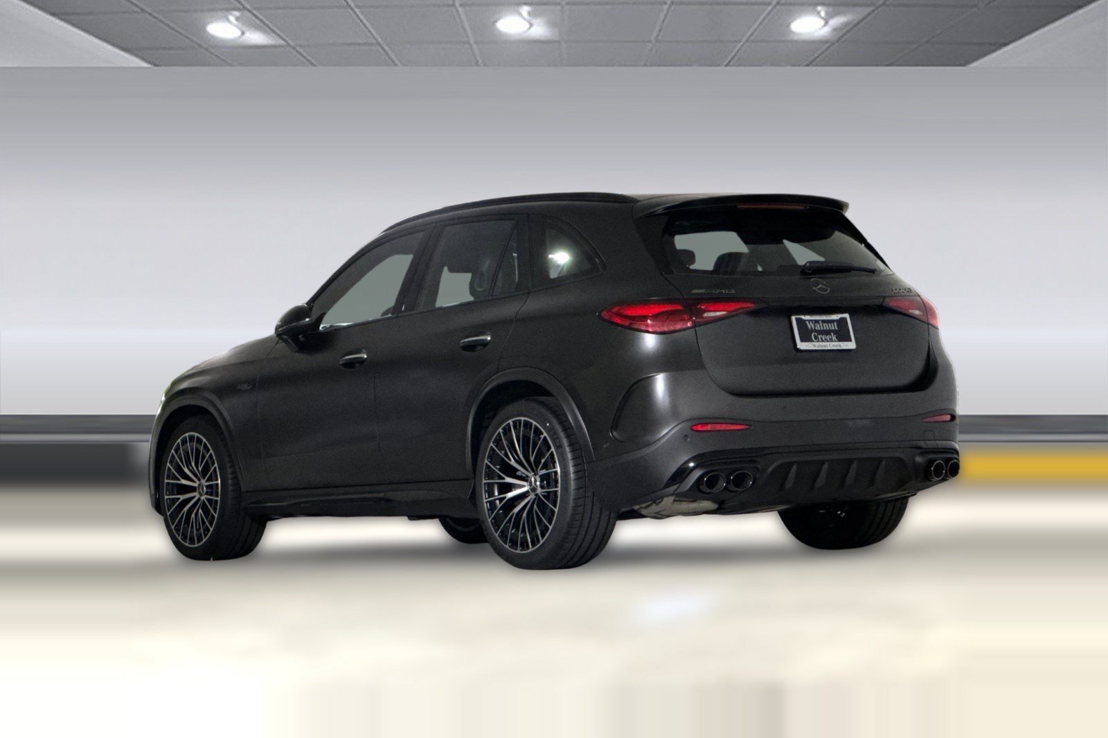 Used 2026 Mercedes-Benz GLC 43 AMG 4MATIC image 3