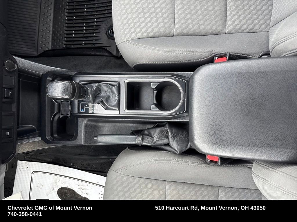 Used 2020 Toyota Tacoma SR image 20