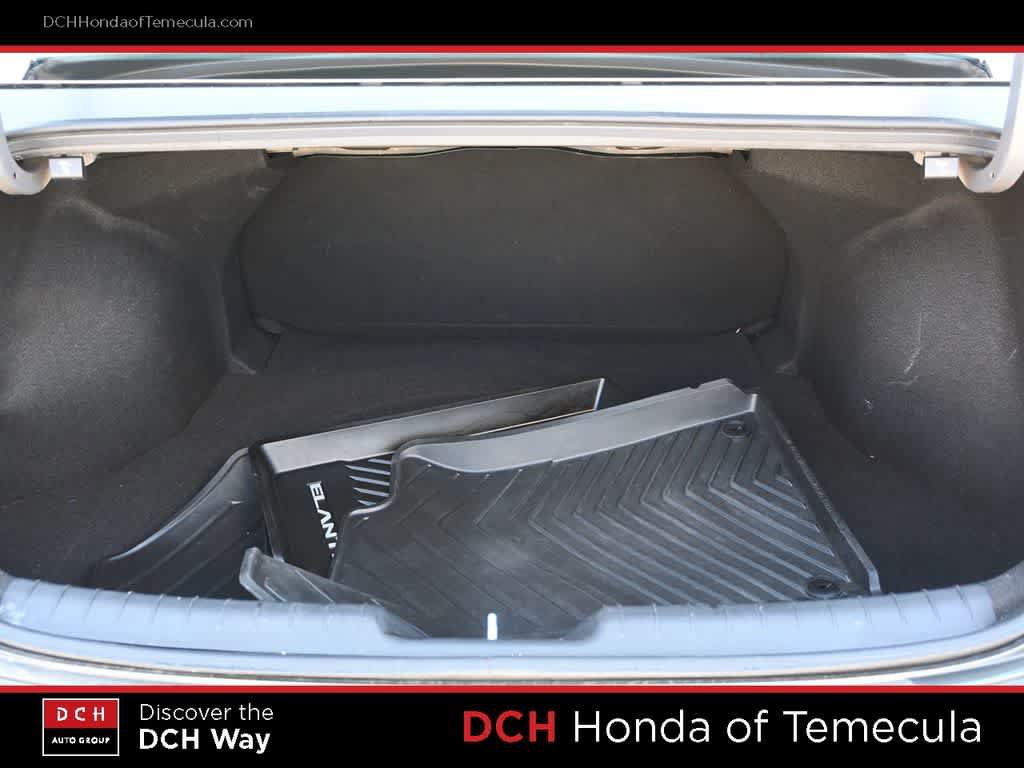 Used 2025 Hyundai Elantra Sport FWD image 22
