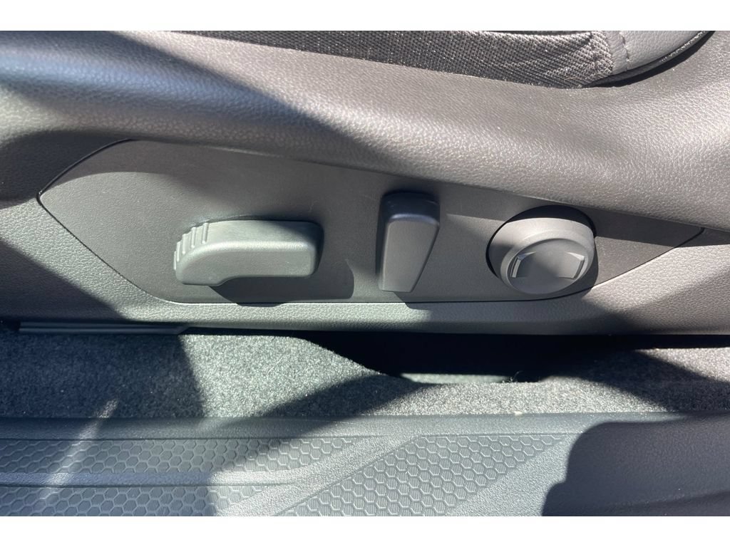 Certified 2026 Subaru Outback Premium AWD/4WD image 13