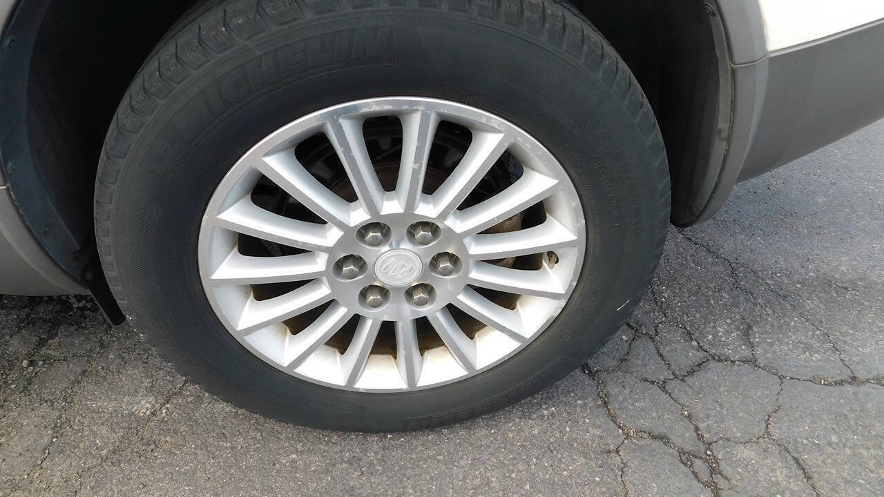 Used 2008 Buick Enclave CXL w/ Entertainment Package #1 AWD/4WD image 7